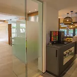 卡普轮奈霍夫酒店 酒店 卡普伦