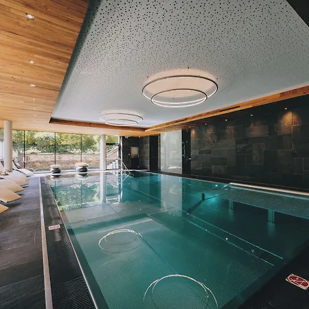 Kaprunerhof Hotel 4*