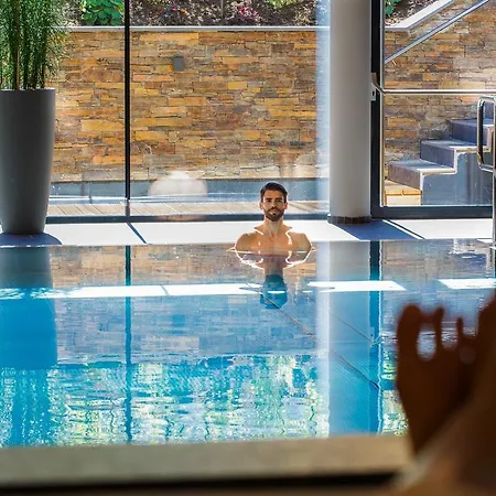 Hotel Kaprunerhof 4*