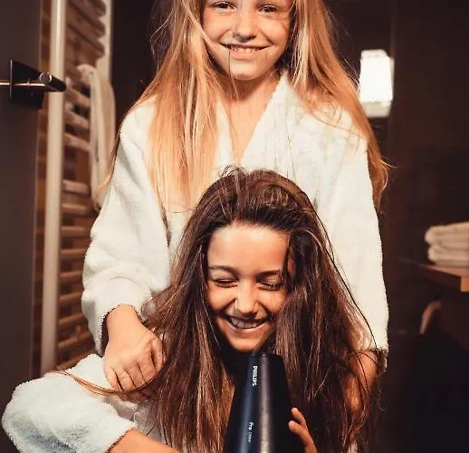 卡普轮奈霍夫酒店 4*