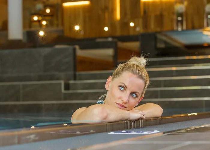 卡普轮奈霍夫酒店 4*